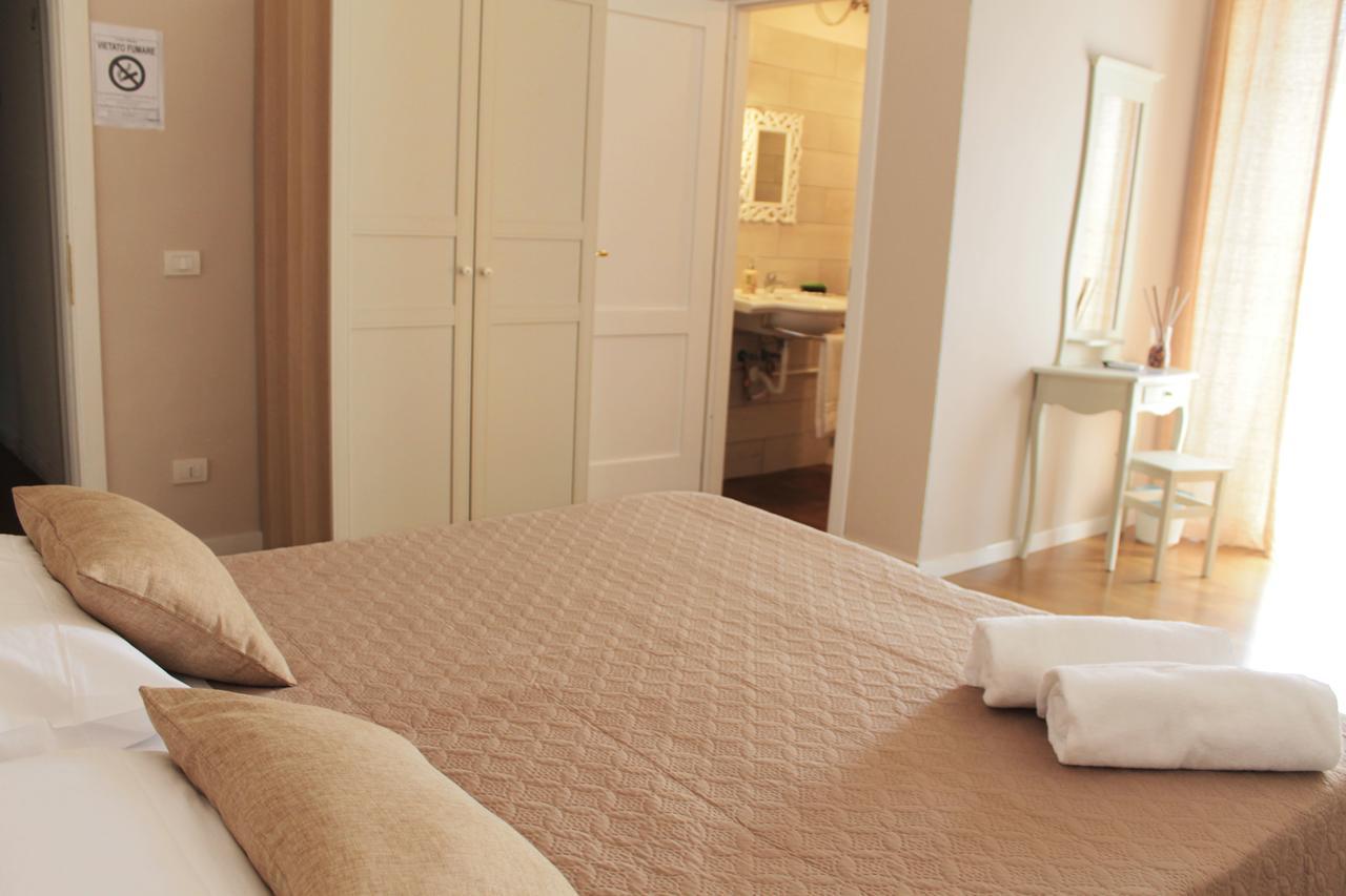 Vesuviane 'E Belle 'Mbriane B&B Naples Exterior photo